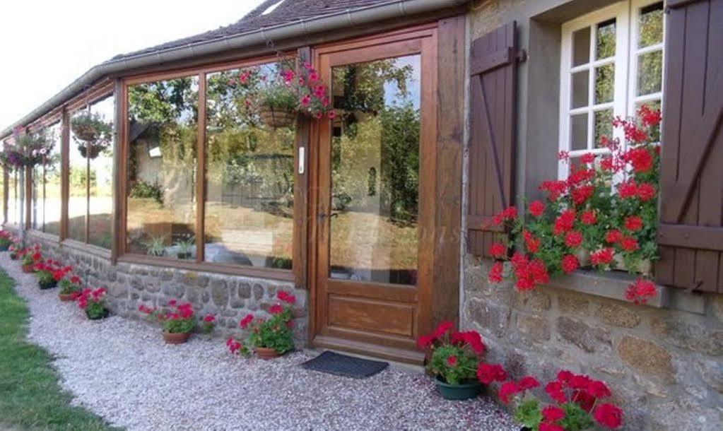 Le Mont Roti Chambres d’Hôtes Faverolles  Exterior foto