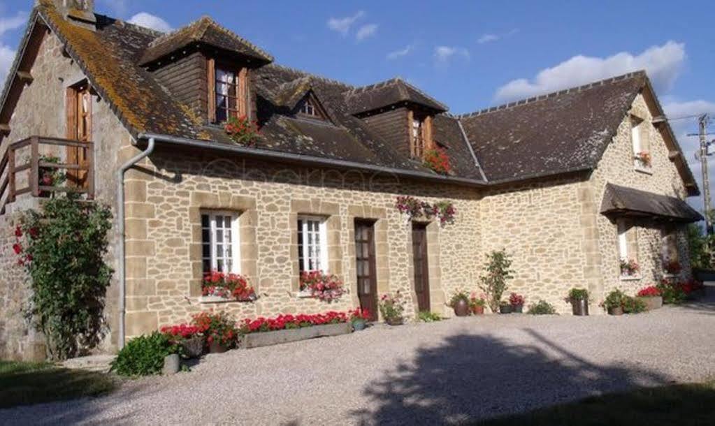 Le Mont Roti Chambres d’Hôtes Faverolles  Exterior foto